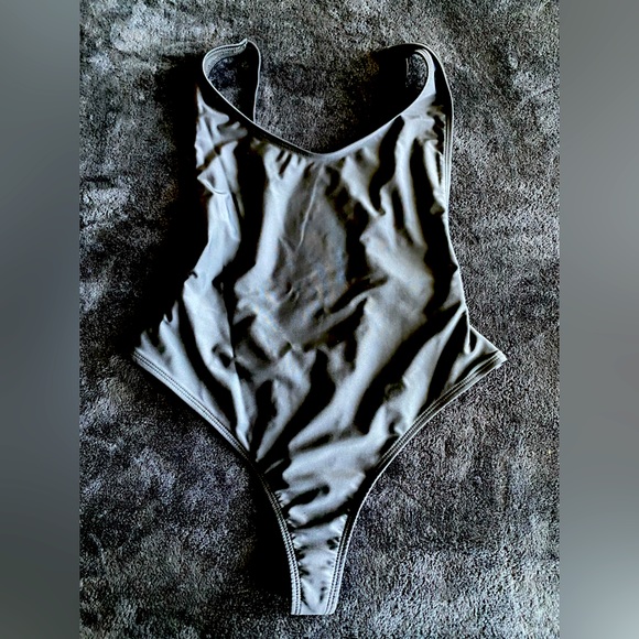 Fashion Nova Thong Swimsuit - Picture 1 of 3